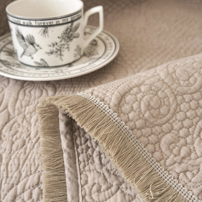 X DaDa Bedding Elegant Fringed 100% Cotton Quilted Throw Blanket - Luxurious 50x60 Inches