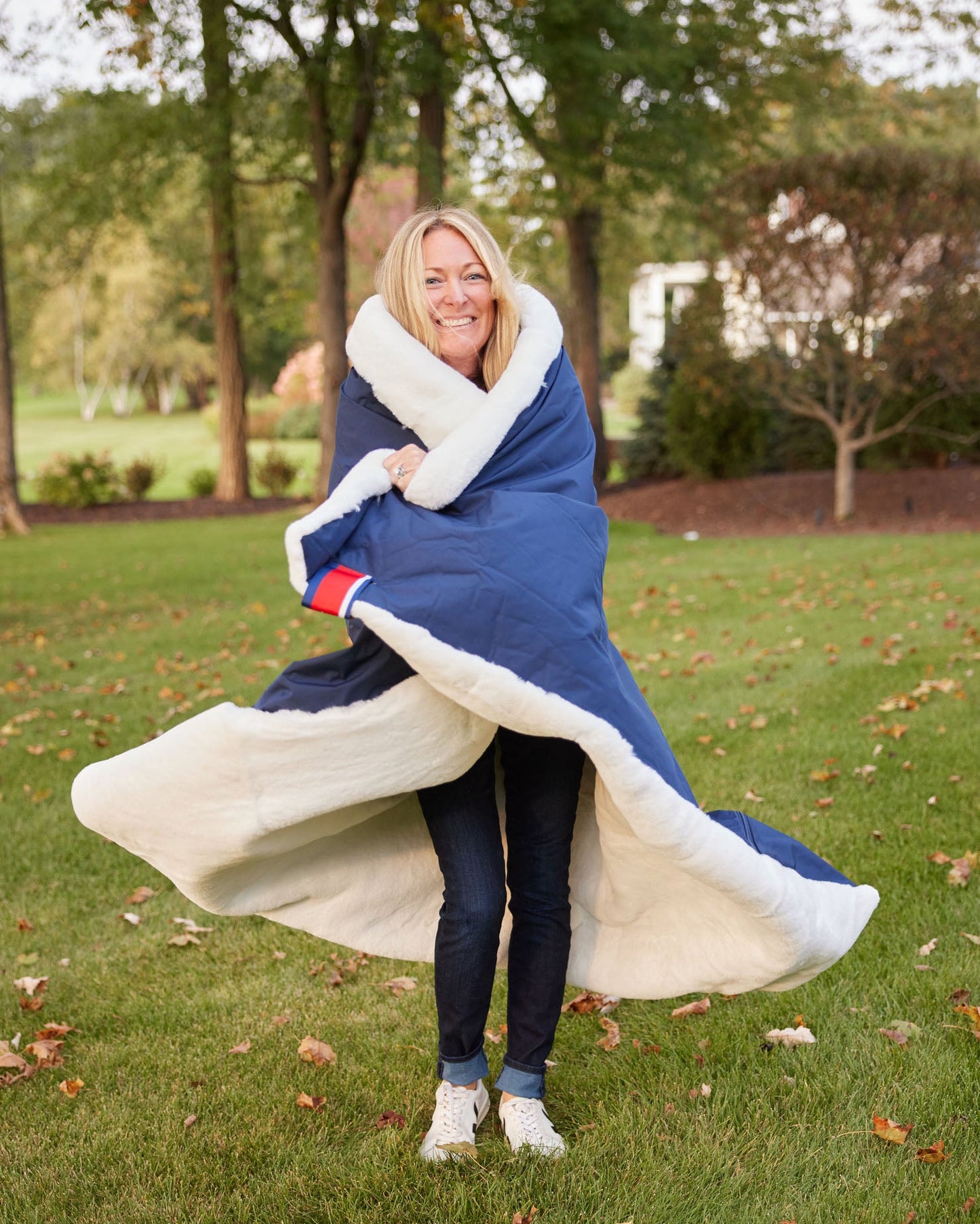 X Waterproof Windproof Large Outdoor Blanket | Pretty Rugged