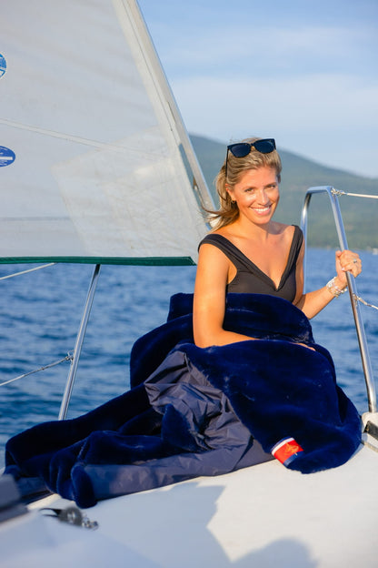 X Waterproof Windproof Large Outdoor Blanket | Pretty Rugged