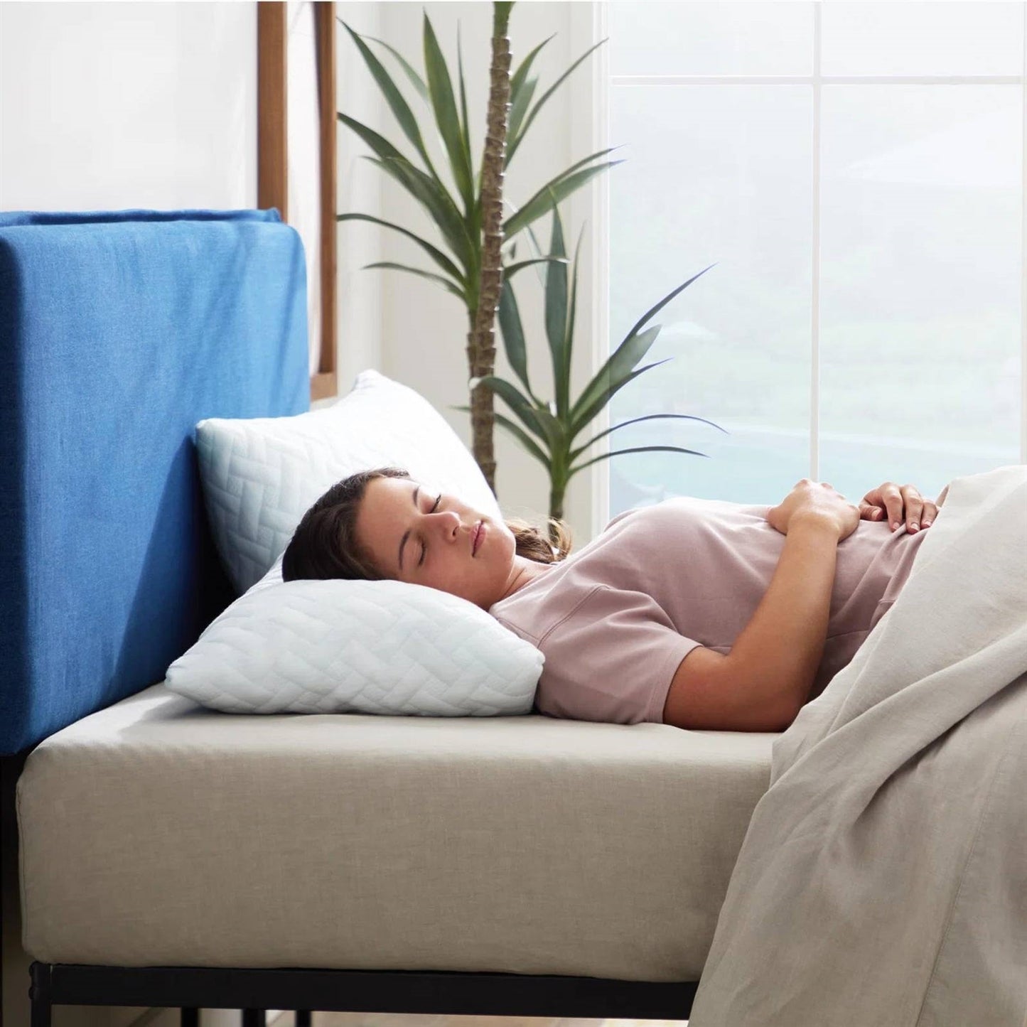 X Set of 2 - Shredded Memory Foam Bed Pillows with 2 Pillowcases - Standard size