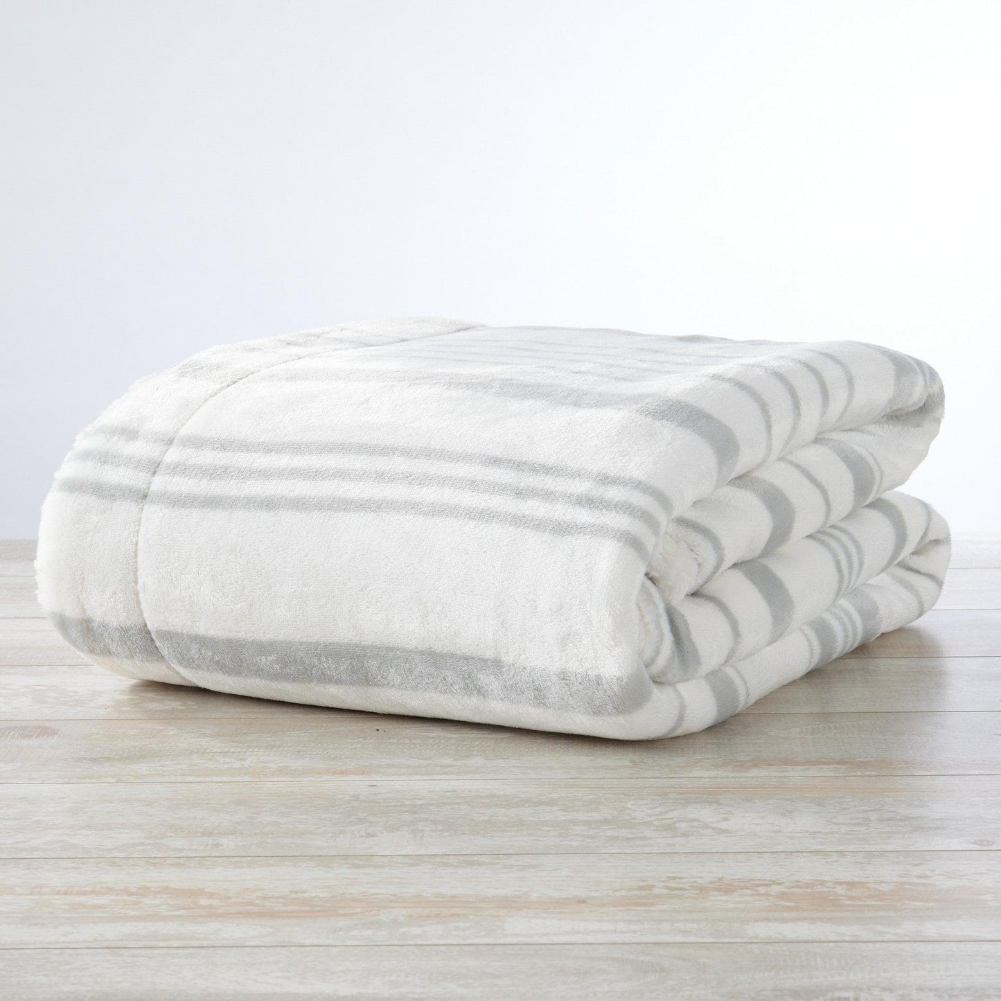X Velvet Plush Sherpa Luxury Bed Blanket - Kinsley Collection