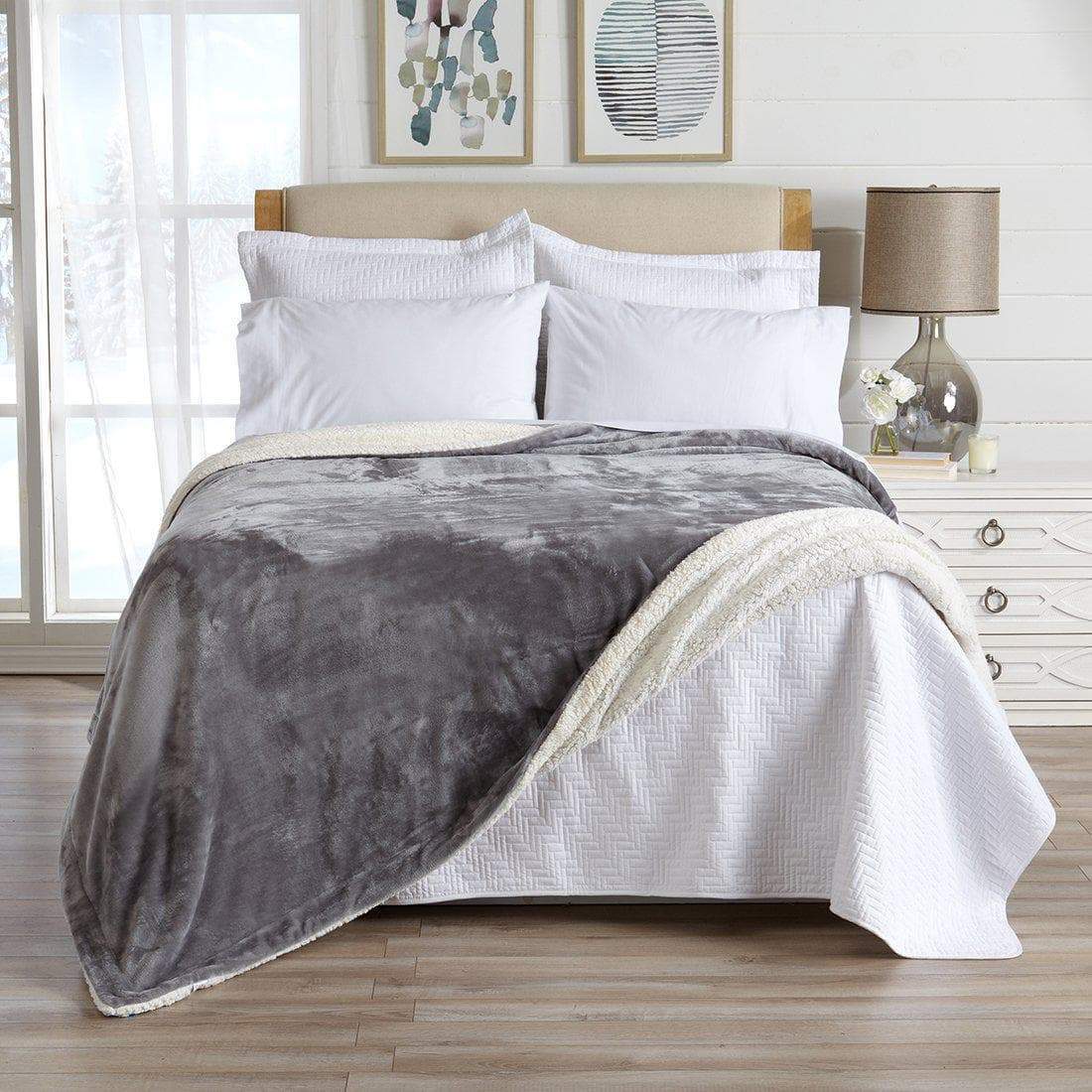 X Velvet Plush Sherpa Luxury Bed Blanket - Kinsley Collection